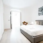 Cavour 231 Big House Appartamento Bari