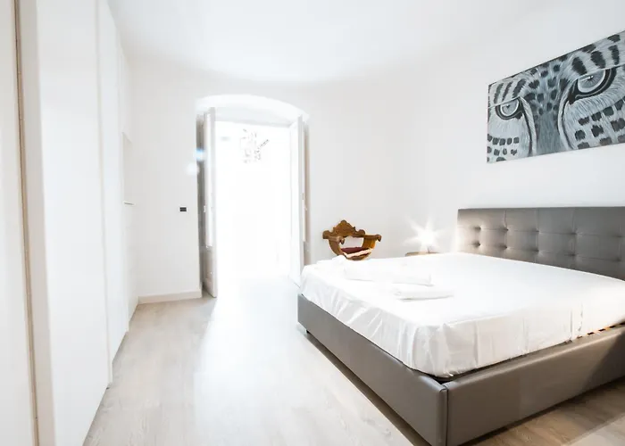 Cavour 231 Big House Apartment Bari